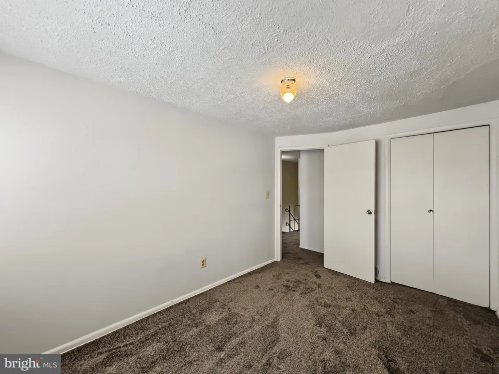 7845 ST CLAIRE LANE Dundalk, MD 21222