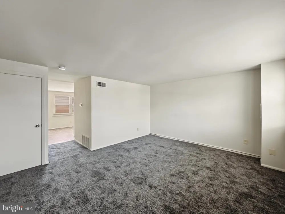 7845 ST CLAIRE LANE Dundalk, MD 21222