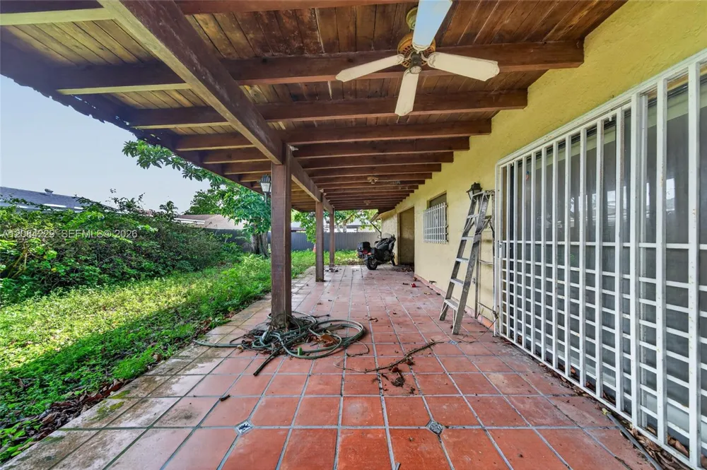 13217 SW 44th Ln Miami, FL 33175