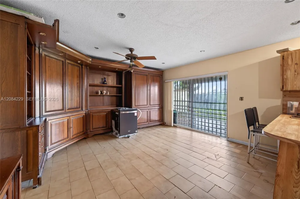 13217 SW 44th Ln Miami, FL 33175