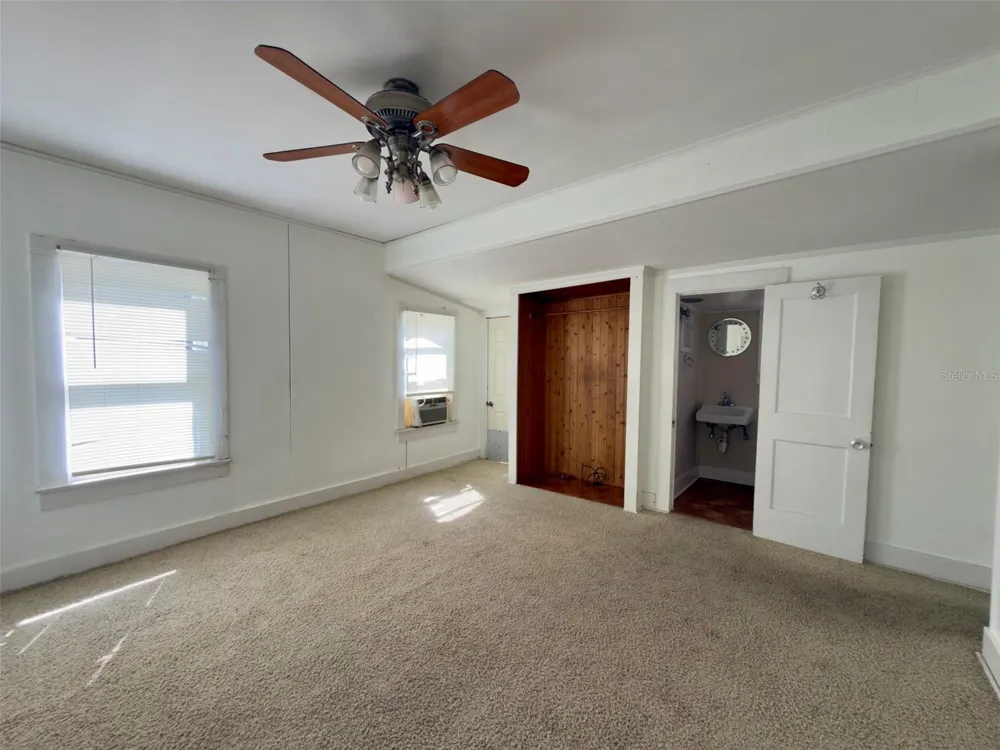 21 S MARY STREET Eustis, FL 32726