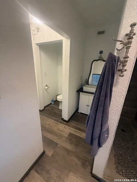170 Old Medina Bandera, TX 78003