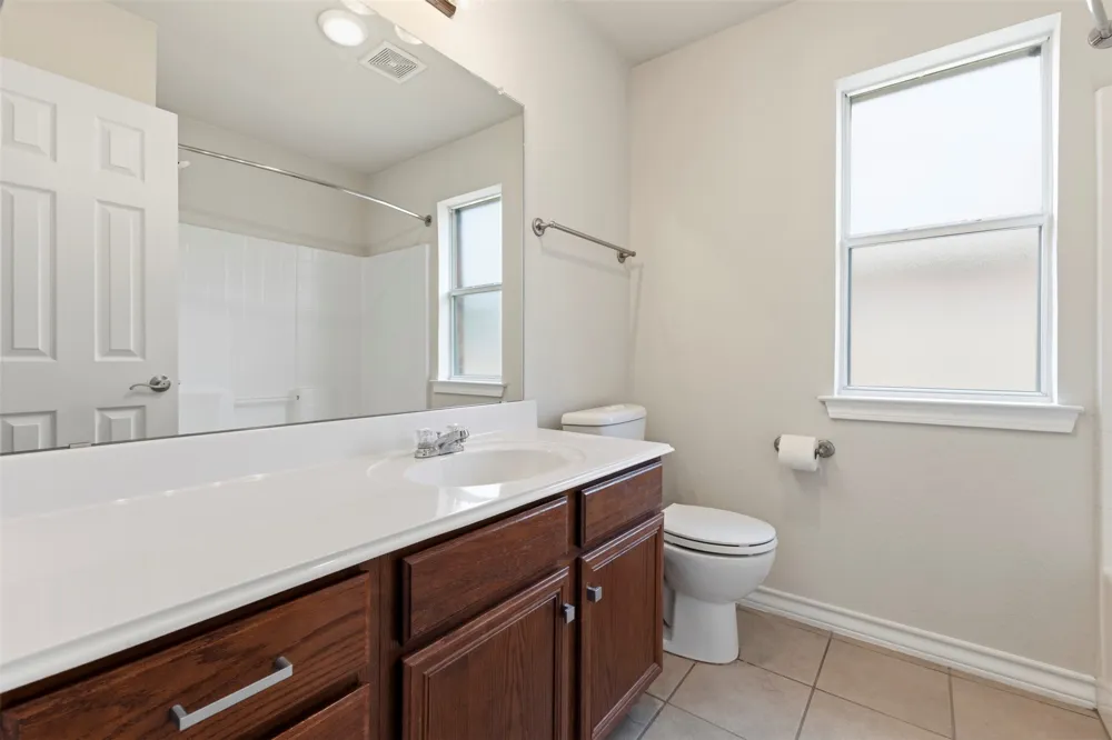 937 Behrens Court Crowley, TX 76036