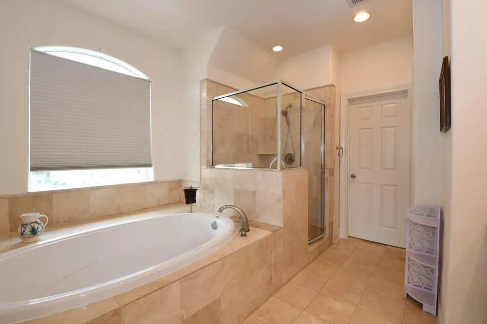 9127 Harbor Hills Drive Houston, TX 77054