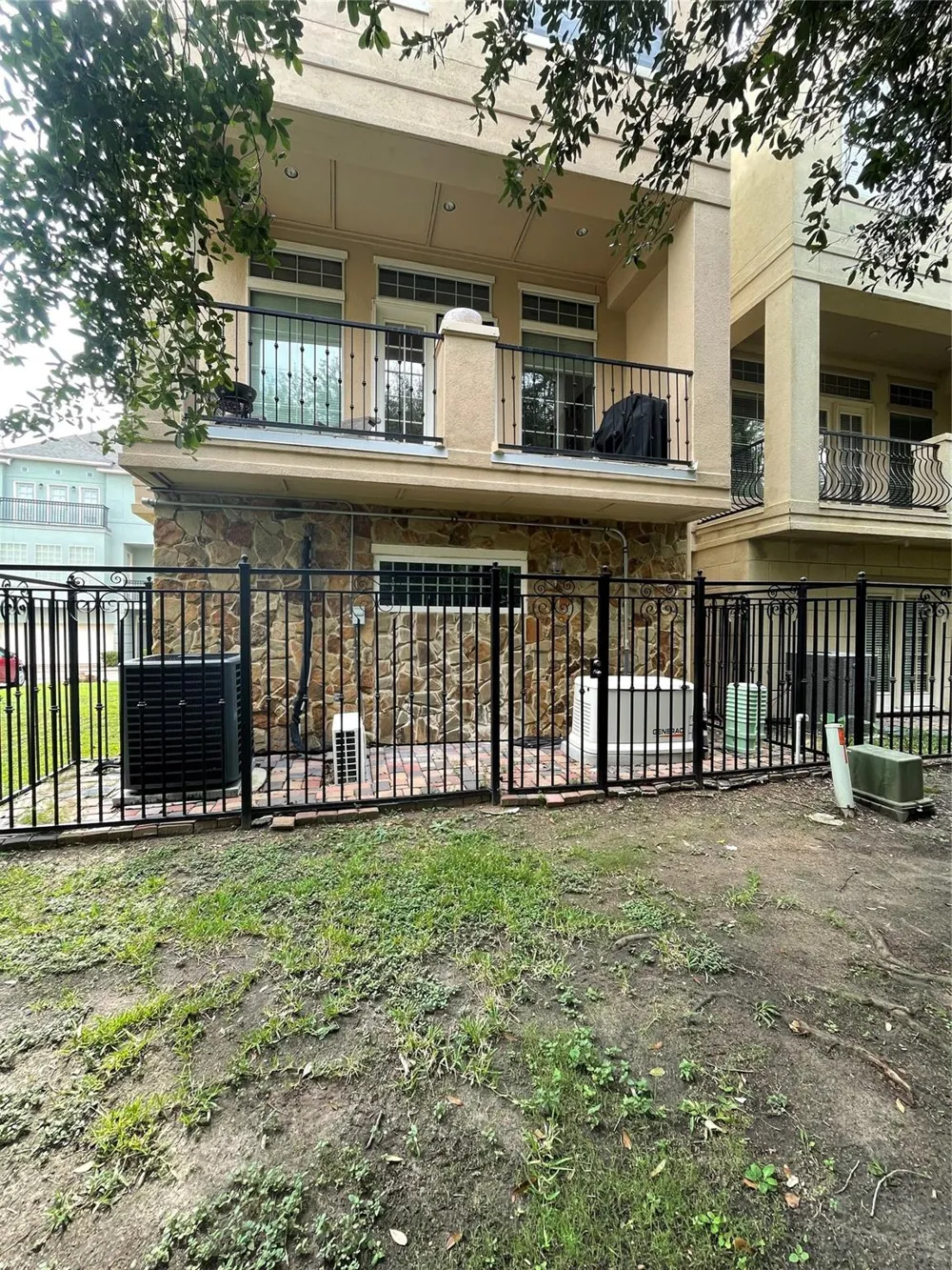 9127 Harbor Hills Drive Houston, TX 77054
