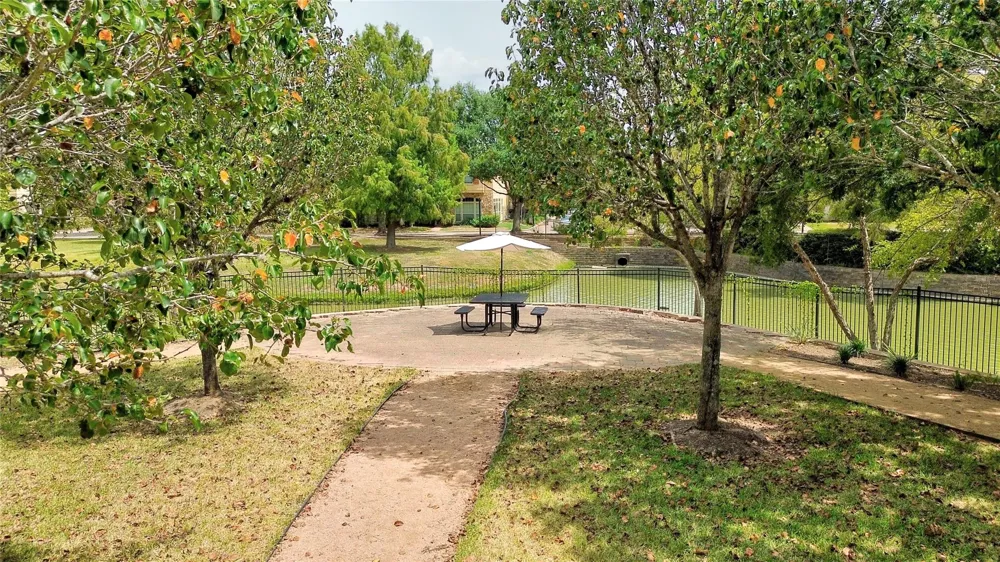 9127 Harbor Hills Drive Houston, TX 77054
