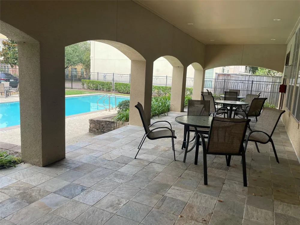 9127 Harbor Hills Drive Houston, TX 77054