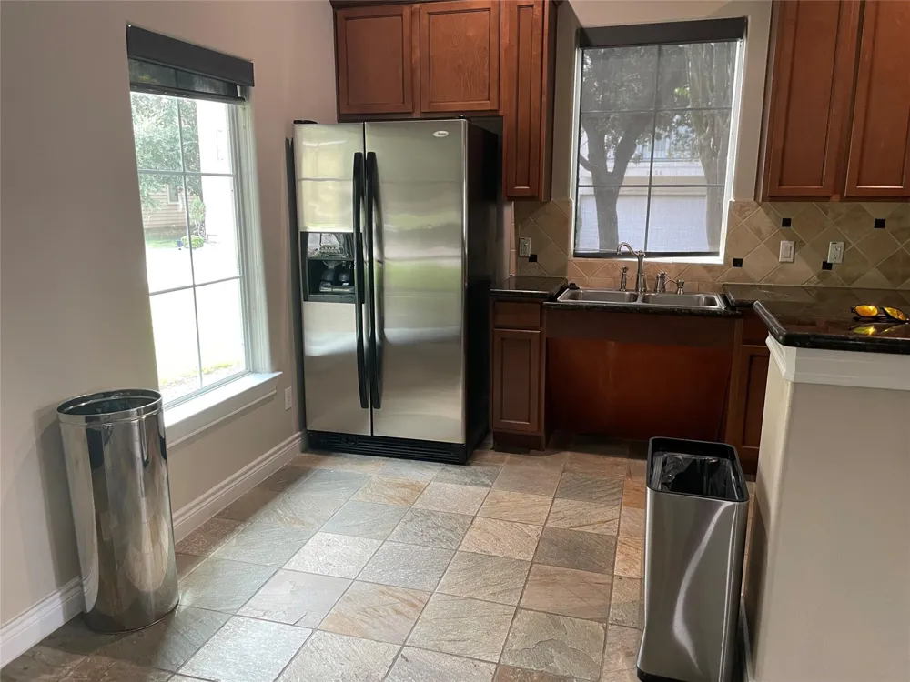 9127 Harbor Hills Drive Houston, TX 77054