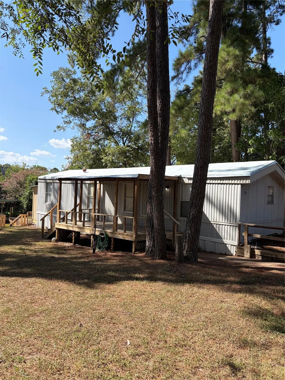 9651 Warm Spring Willis, TX 77318