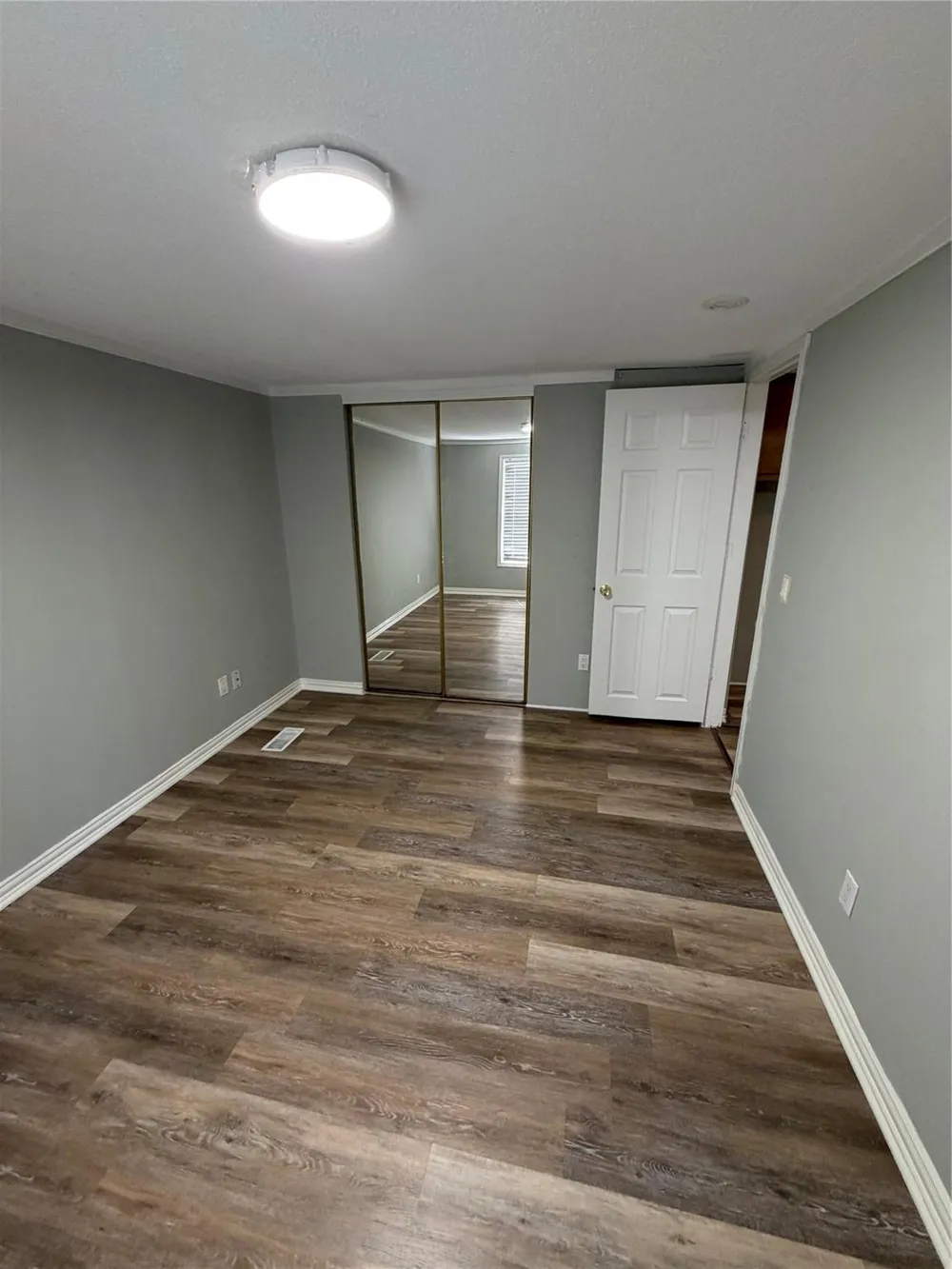 9651 Warm Spring Willis, TX 77318