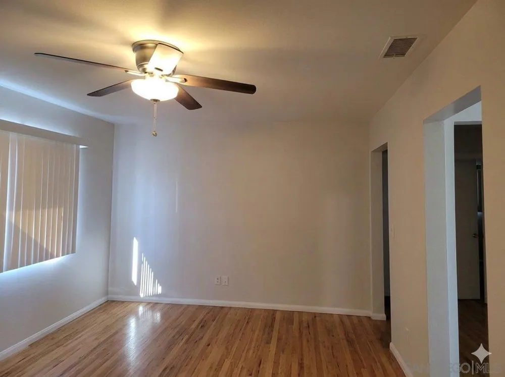 7427 Daytona Lemon Grove, CA 91945