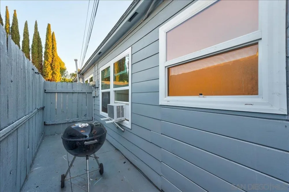 7051 Stanford Avenue La Mesa, CA 91942