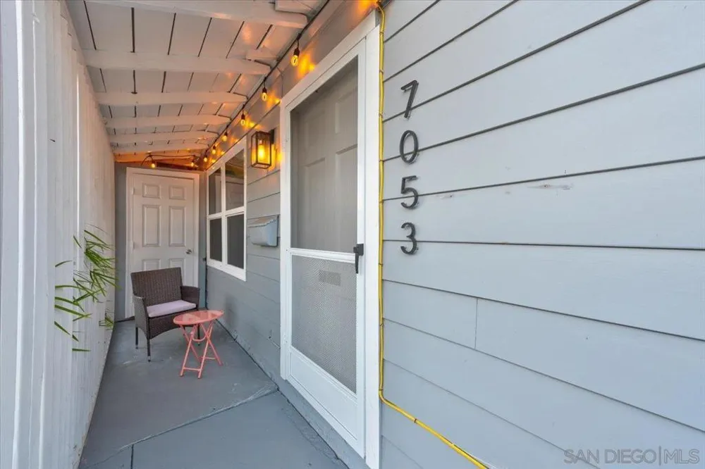 7051 Stanford Avenue La Mesa, CA 91942