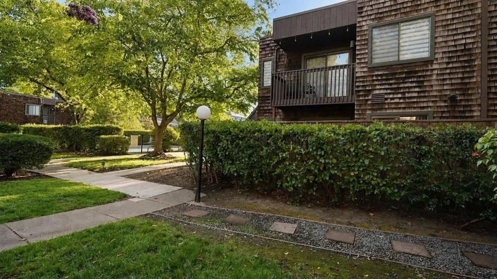 1231 Honey Trail Walnut Creek, CA 94597