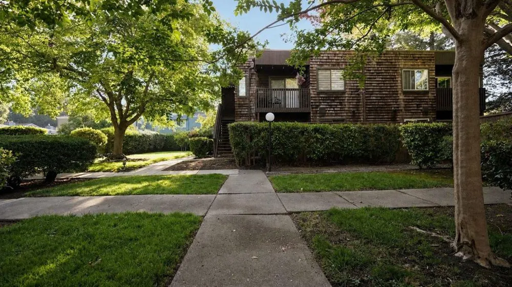 1231 Honey Trail Walnut Creek, CA 94597