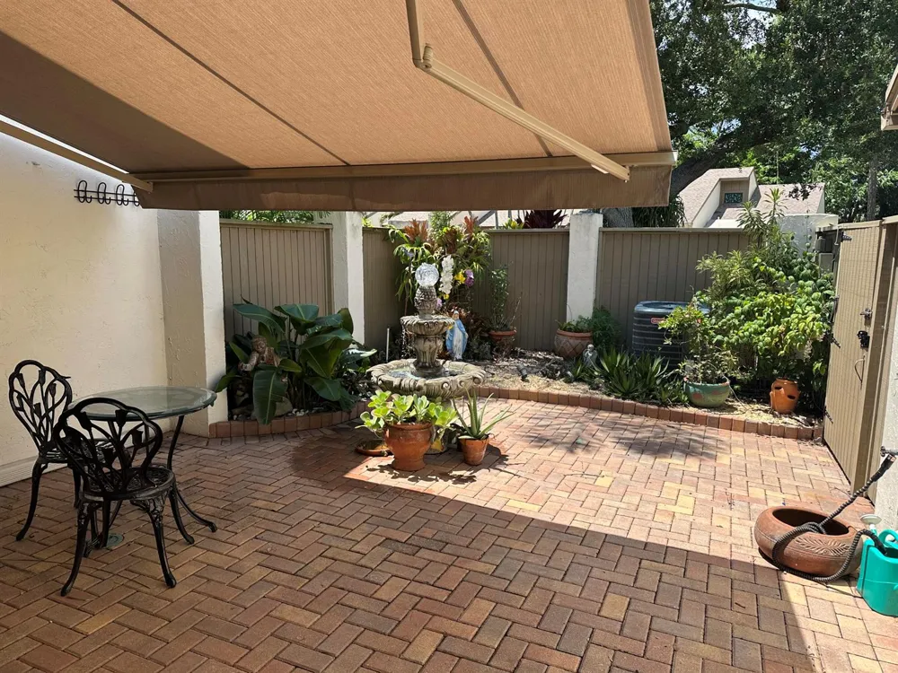 316 WOOD DALE DRIVE Wellington, FL 33414