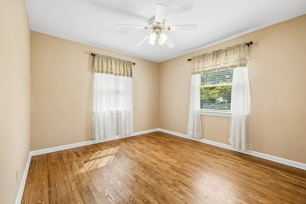 74 Valeria St Nashville, TN 37210