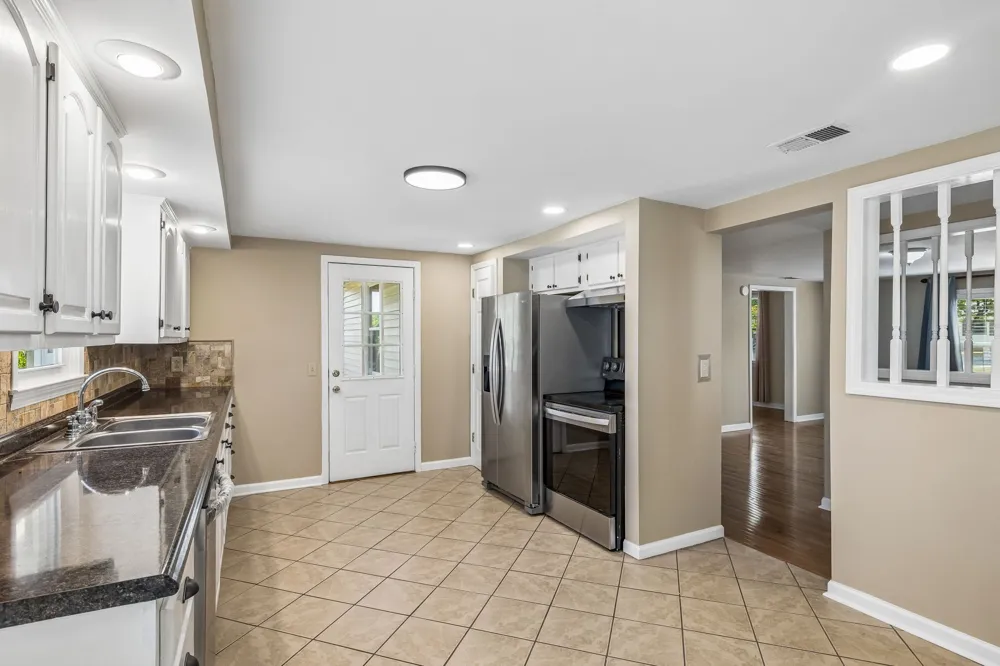 74 Valeria St Nashville, TN 37210