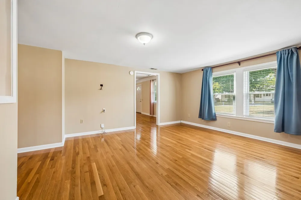 74 Valeria St Nashville, TN 37210