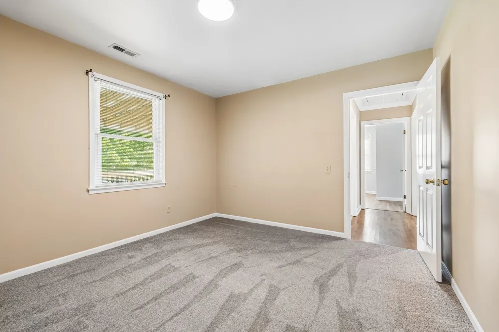 74 Valeria St Nashville, TN 37210