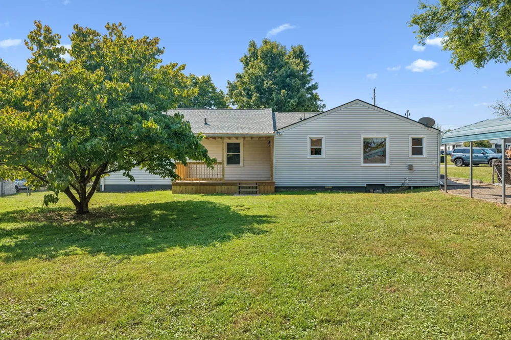 74 Valeria St Nashville, TN 37210