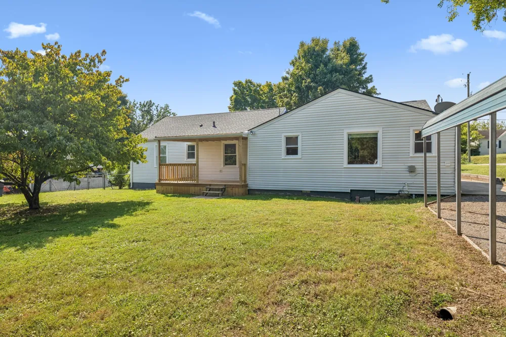 74 Valeria St Nashville, TN 37210