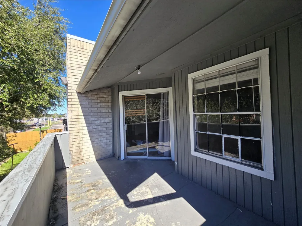 9797 Leawood Blvd #104 Houston, TX 77099