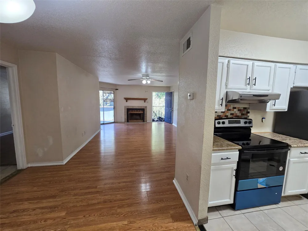 9797 Leawood Blvd #104 Houston, TX 77099
