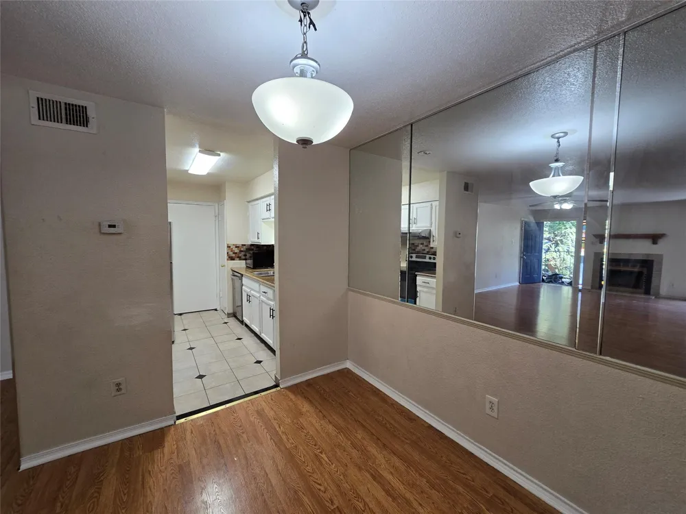 9797 Leawood Blvd #104 Houston, TX 77099