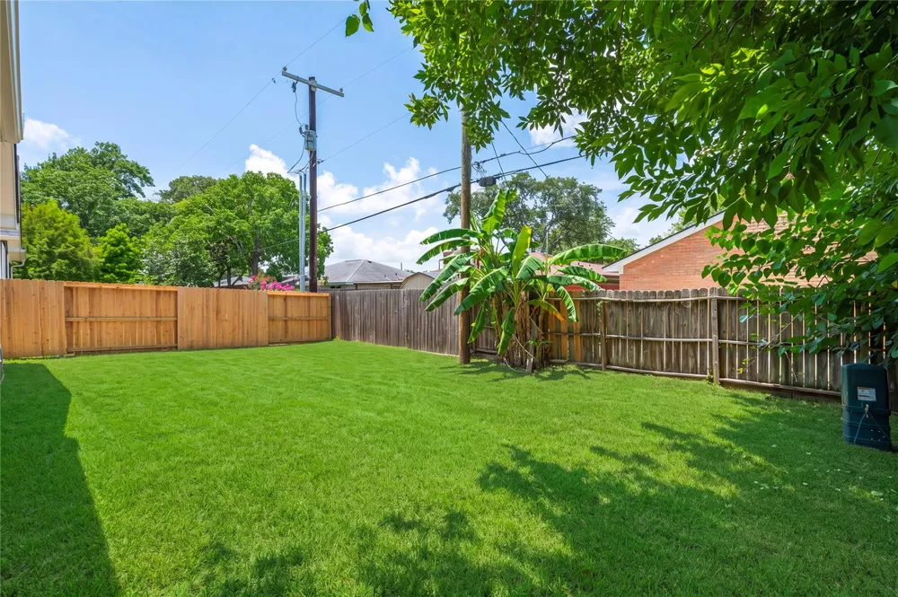2408 28th Ave N Texas City, TX 77590