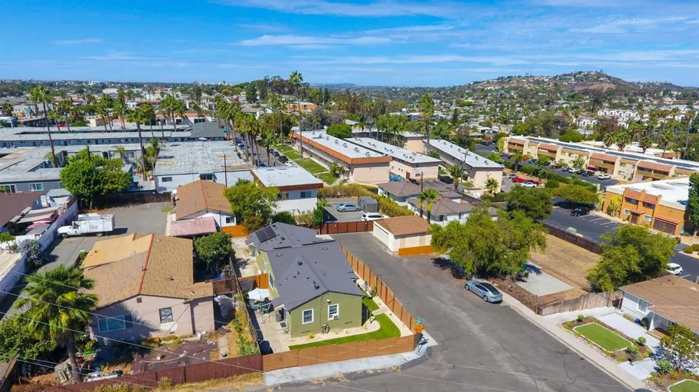 4992 Comanche Drive La Mesa, CA 91942
