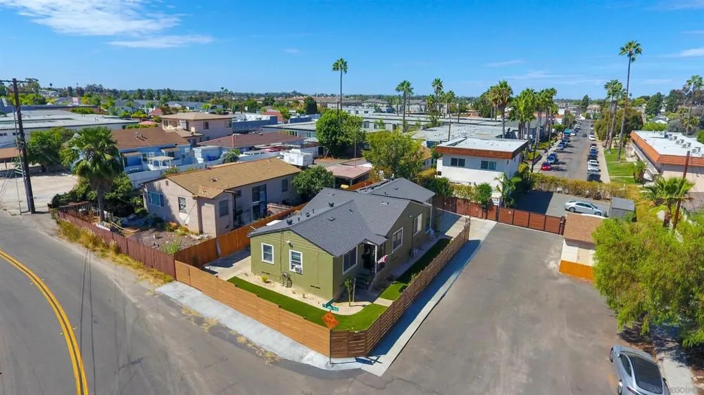 4992 Comanche Drive La Mesa, CA 91942