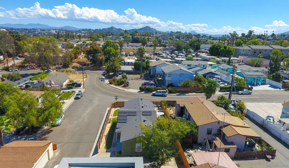 4992 Comanche Drive La Mesa, CA 91942