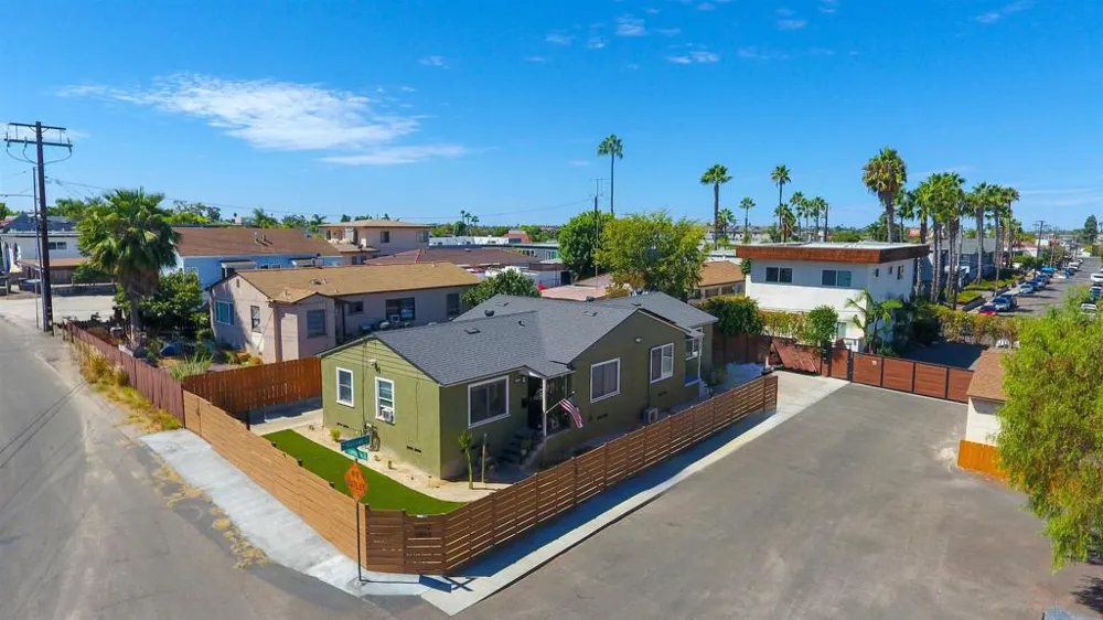 4992 Comanche Drive La Mesa, CA 91942