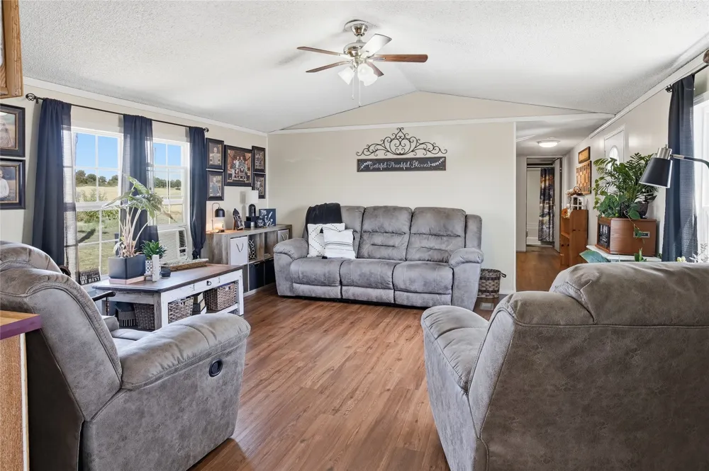472309 E 700 ROAD Westville, OK 74965
