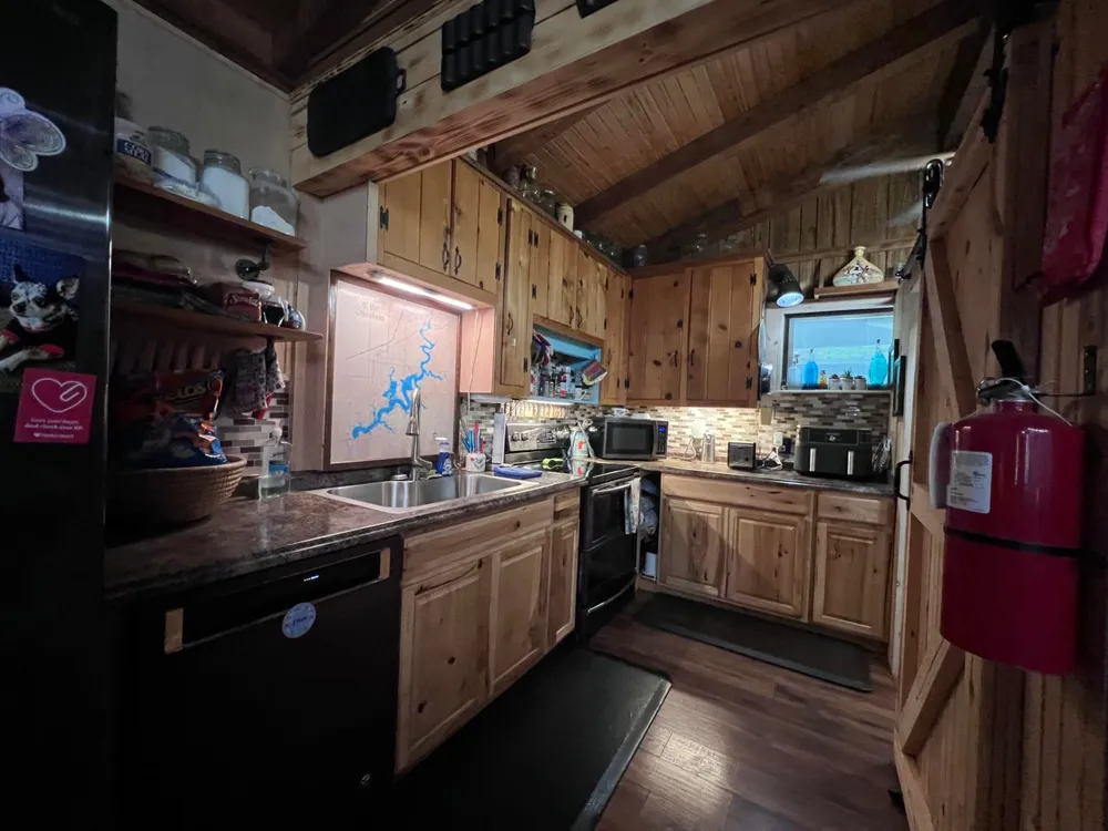 464 Lakeside Drive Eucha, OK 74342
