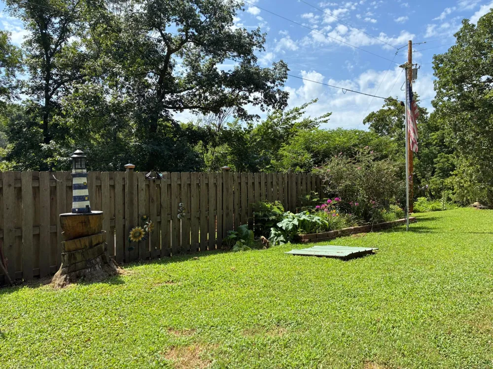 464 Lakeside Drive Eucha, OK 74342