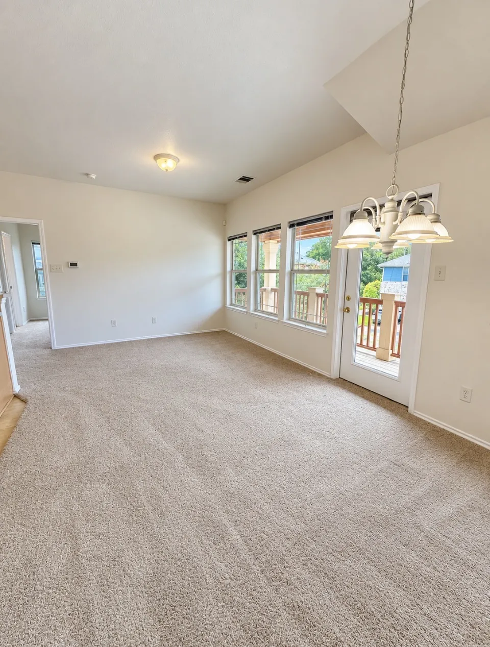 1481 E Old Settlers Boulevard #901 Round Rock, TX 78664