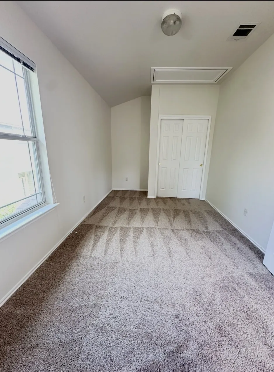 1481 E Old Settlers Boulevard #901 Round Rock, TX 78664