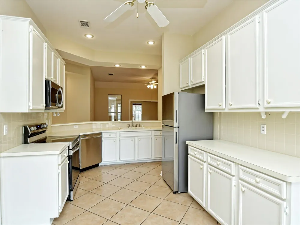 13220 Villa Park Drive Austin, TX 78729