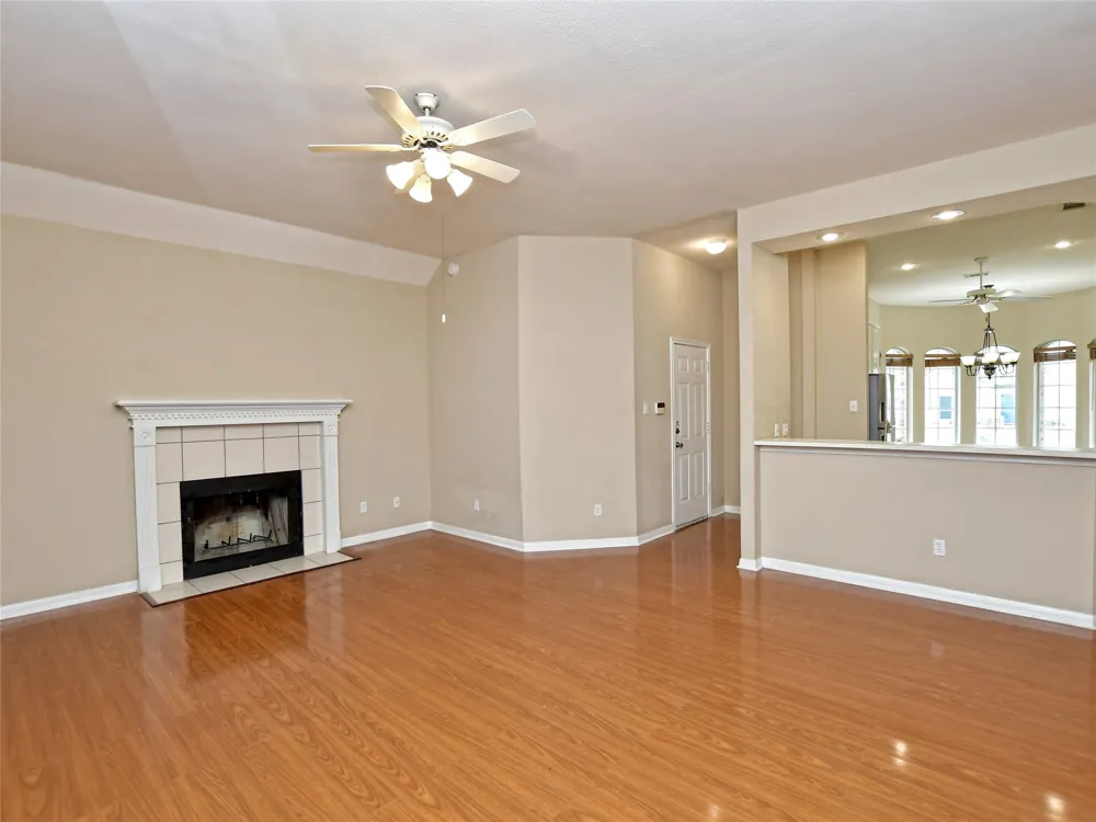 13220 Villa Park Drive Austin, TX 78729