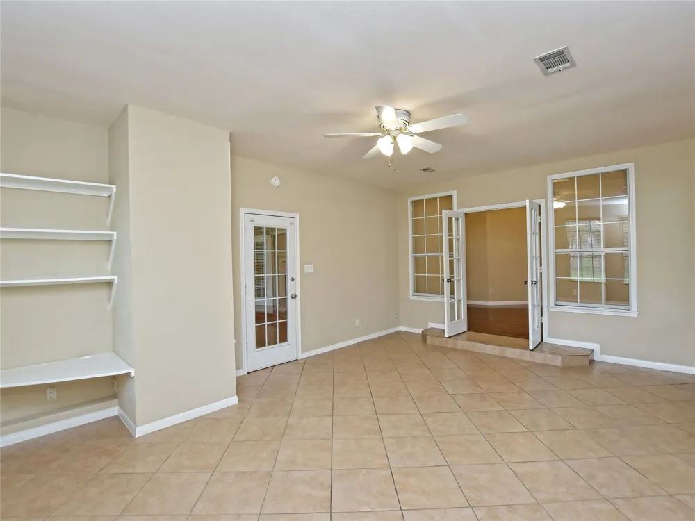 13220 Villa Park Drive Austin, TX 78729