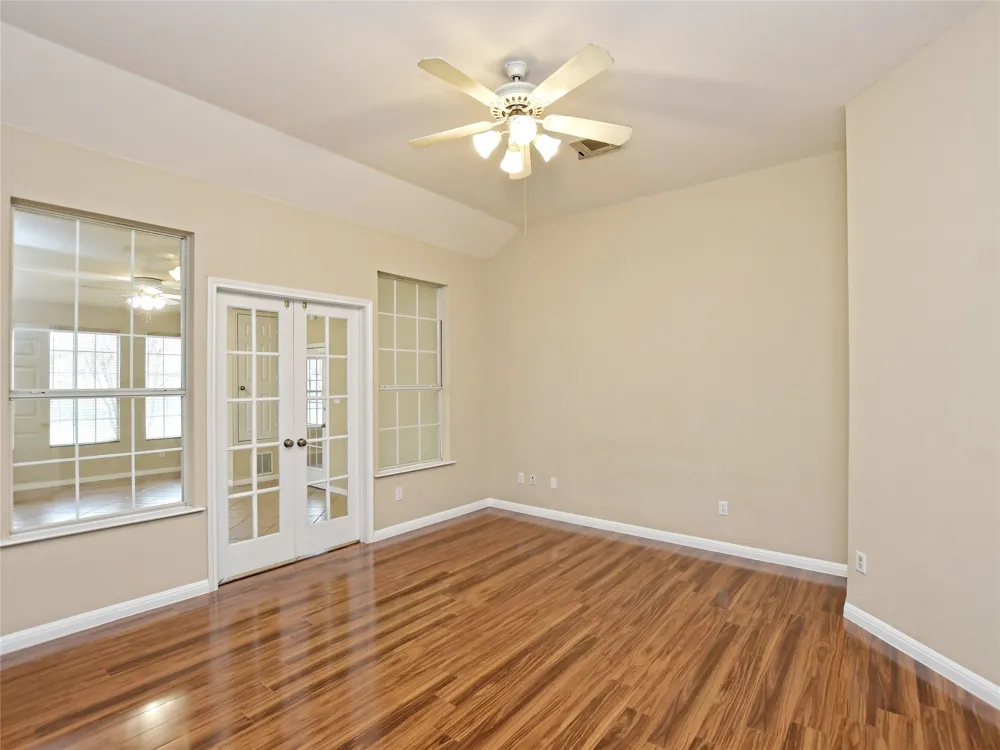 13220 Villa Park Drive Austin, TX 78729