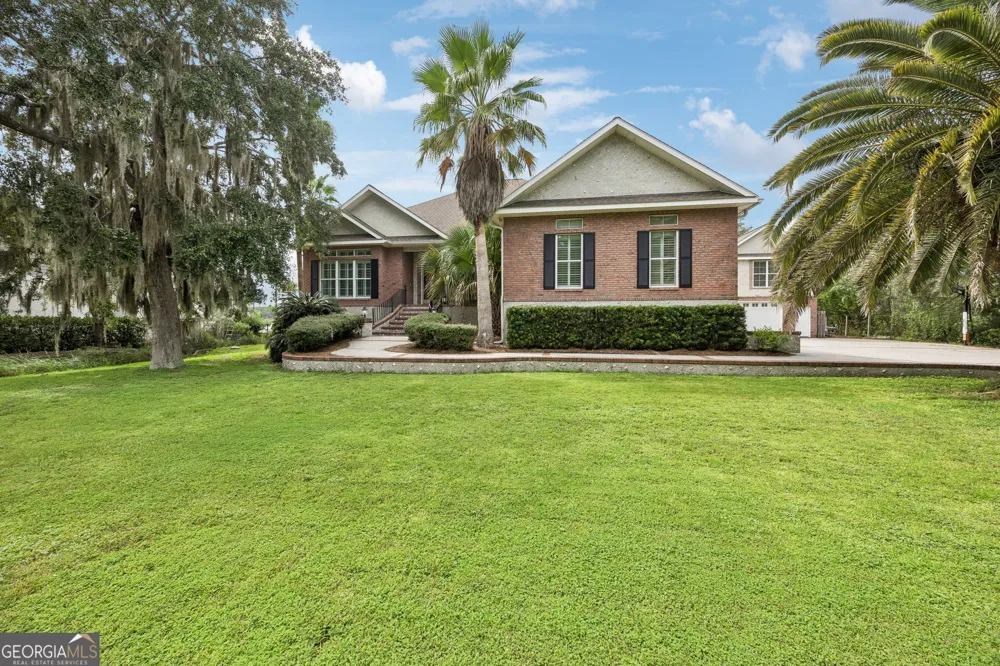 915 Riverview DR E Saint Marys, GA 31558
