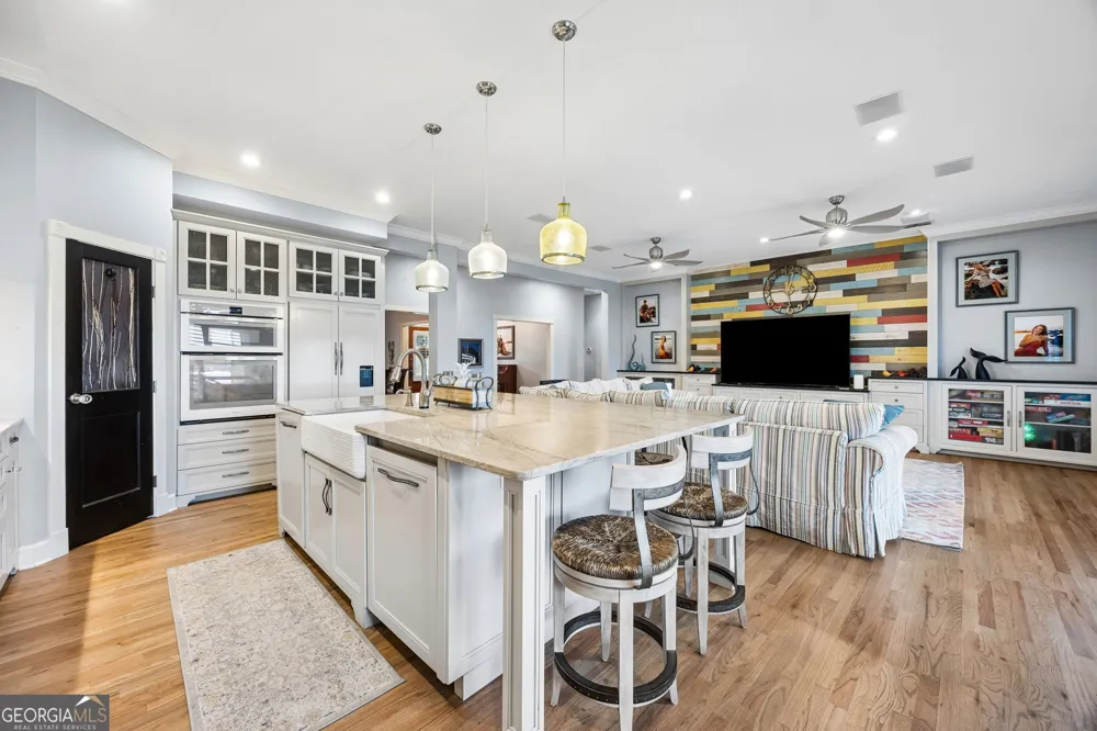 915 Riverview DR E Saint Marys, GA 31558