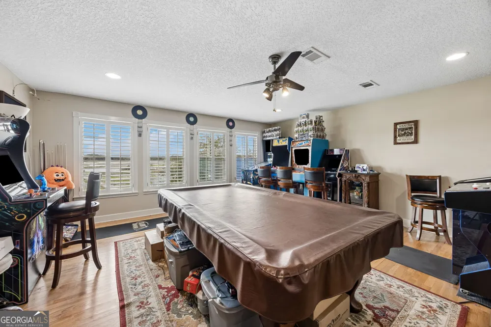915 Riverview DR E Saint Marys, GA 31558