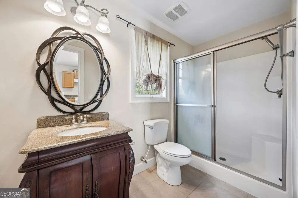 915 Riverview DR E Saint Marys, GA 31558