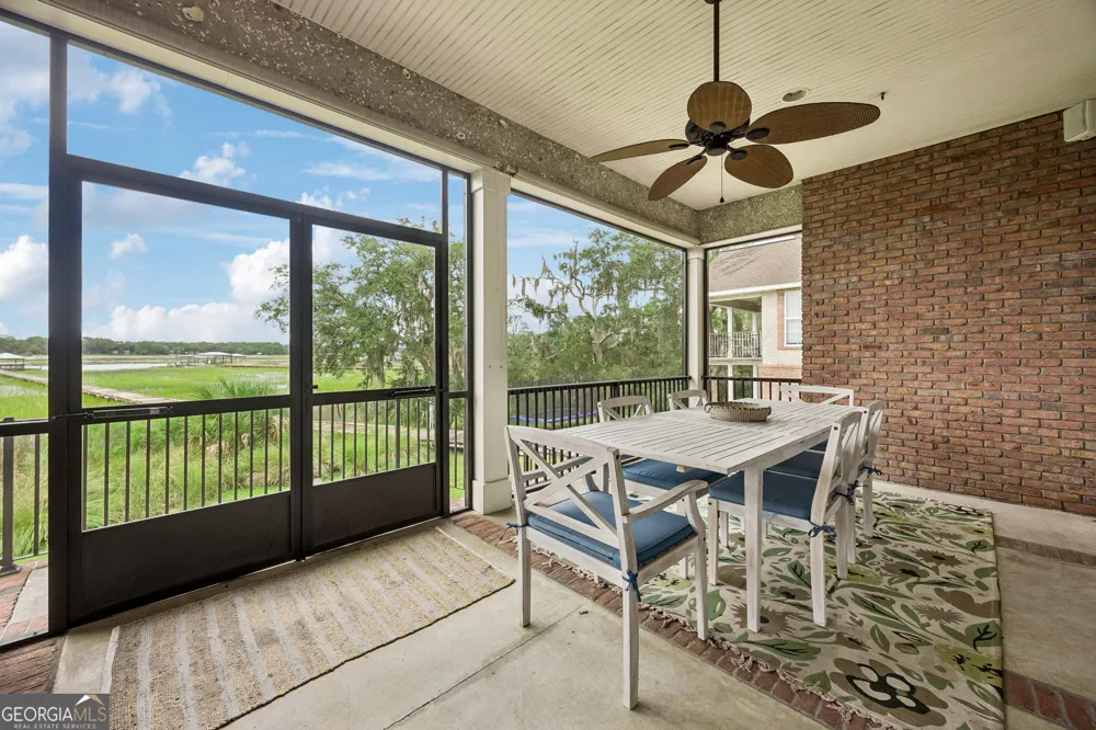 915 Riverview DR E Saint Marys, GA 31558