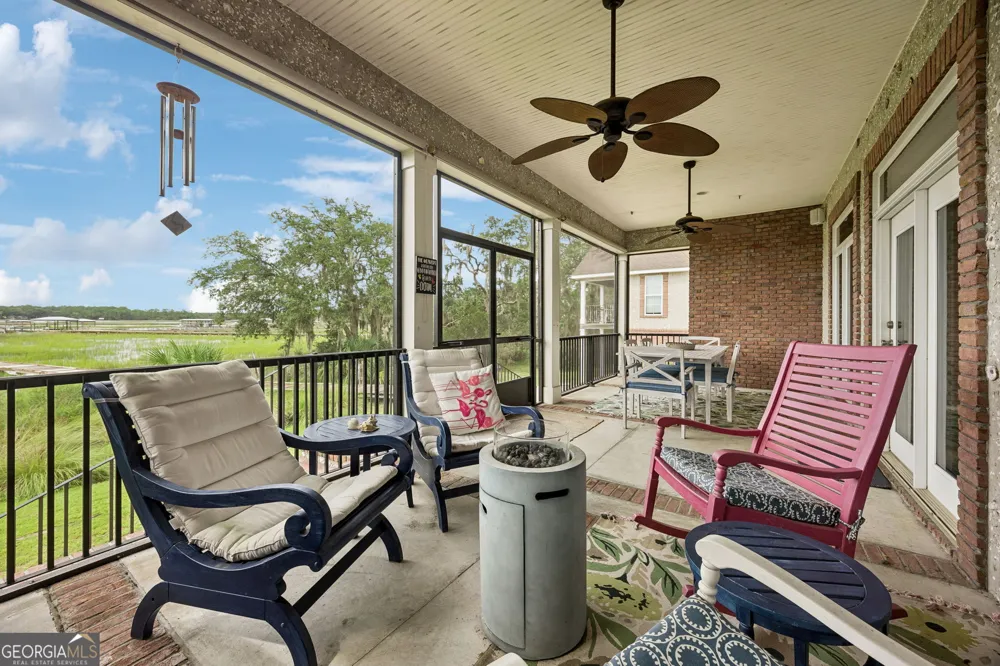 915 Riverview DR E Saint Marys, GA 31558