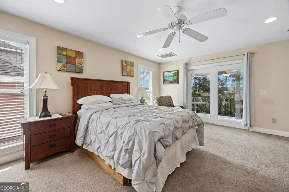 915 Riverview DR E Saint Marys, GA 31558